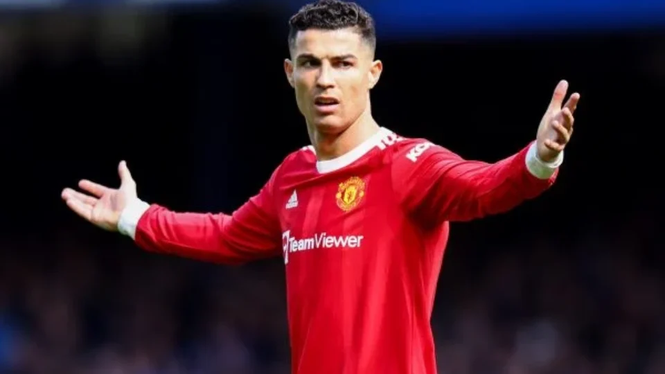 Mãe de garoto autista não aceita desculpas de Cristiano Ronaldo