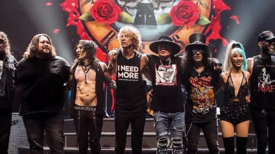Guns N’ Roses em Manaus? David Almeida negocia show