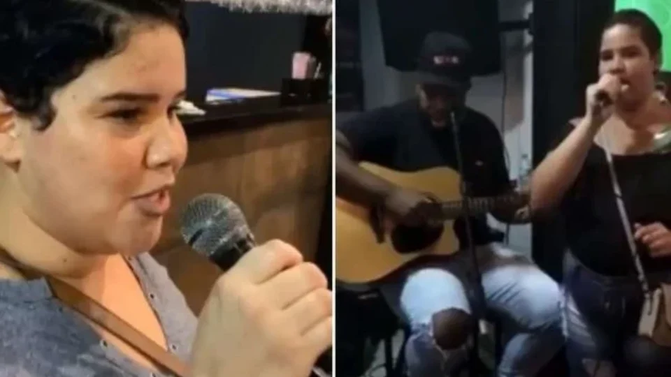 Vendedora de flores emociona ao cantar Marília Mendonça em bar; veja vídeo