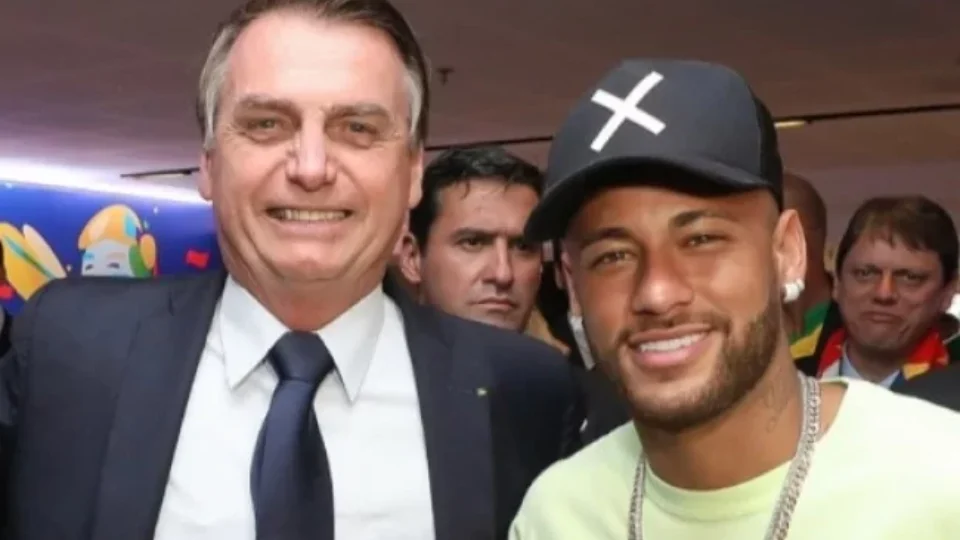Vídeo que sugere apoio de Neymar a Bolsonaro é fake news