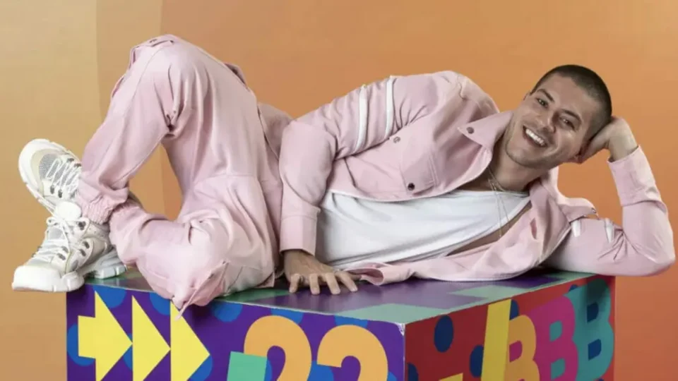 BBB22: Arthur Aguiar é o campeão com 68,96% dos votos￼