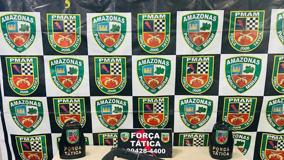 Dupla de assaltantes é presa com arma de fogo caseira, na zona Norte de Manaus