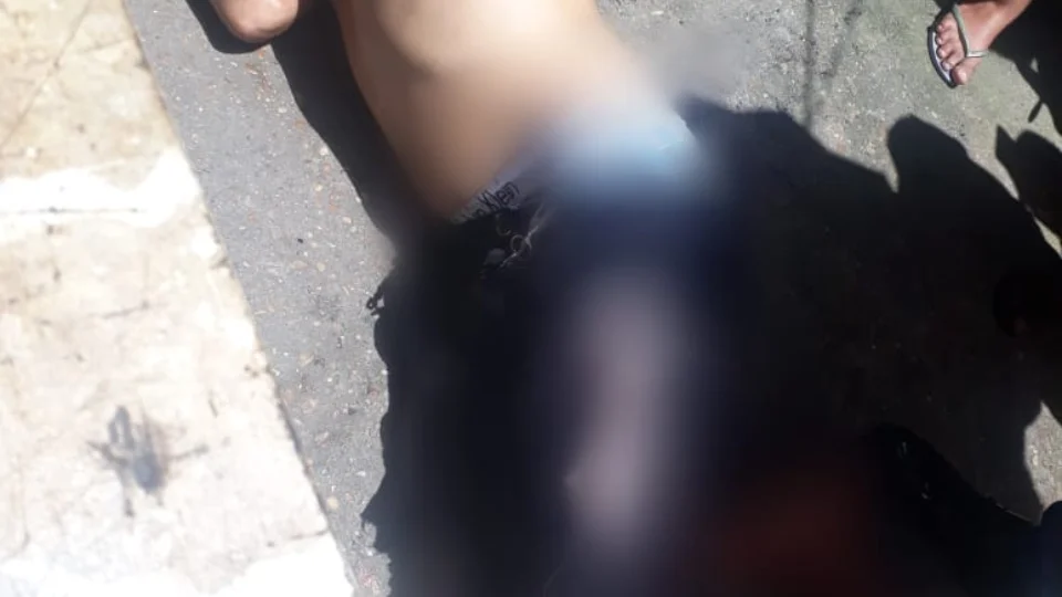 Jovem é baleado por ‘justiceiro’ ao tentar cometer assalto no bairro Novo Aleixo