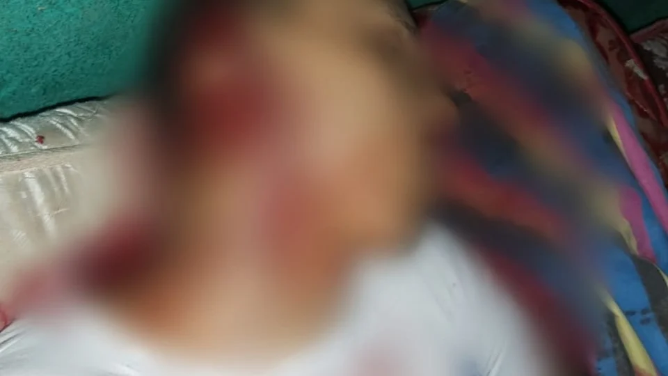 IMAGENS FORTES: jovem tem casa invadida e é morto no AM