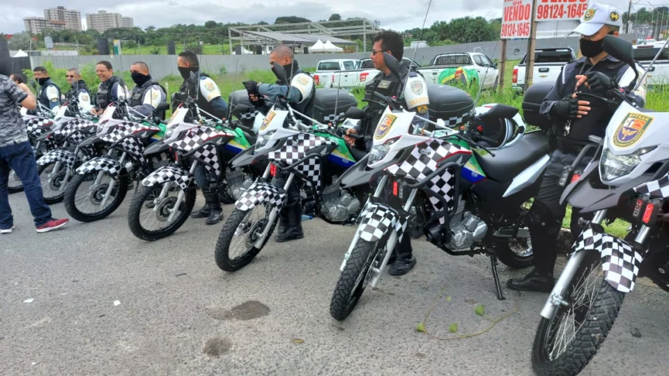 Governador Wilson Lima entrega novas armas e veículos para reforço na segurança