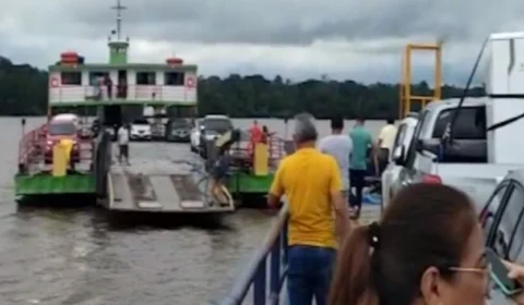 Passageiros ficam à deriva após problema em balsa; VEJA VÍDEO
