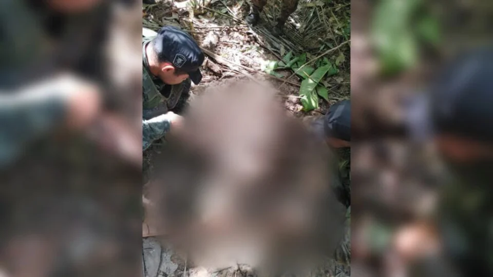 Corpo é encontrado em cova rasa dentro de fazenda; veja vídeo