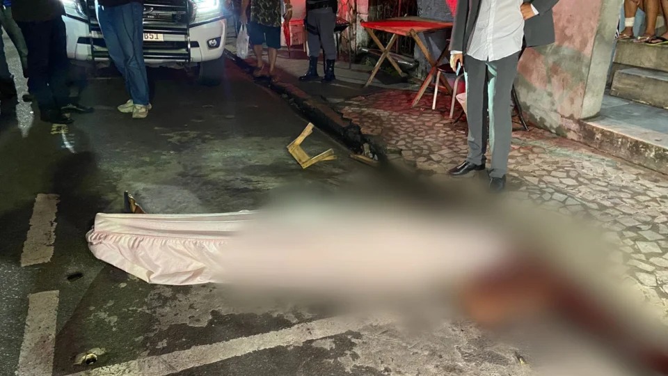 Homem é assassinado com vários tiros no Centro de Manaus
