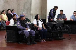 Crime Bárbaro: relembre caso Giselle que assassinou a mãe com 109 facadas, no ALÉM DO CRIME