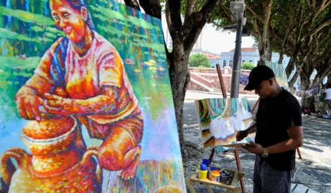 ‘Pintura ao vivo no Largo’ está de volta após dois anos sem ser realizado