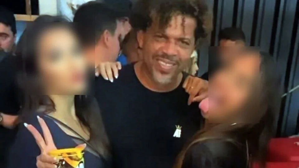 “Cabeças vão rolar”, diz ex-mendigo em ameaça após ser banido