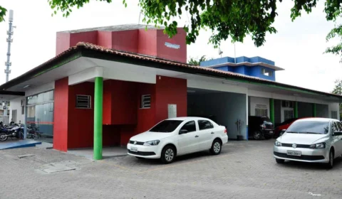 Urgente: mulher é condenada a sete anos de prisão por tráfico de drogas