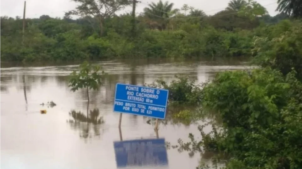 Autoridades atuam em municípios de Roraima prejudicados pela chuva