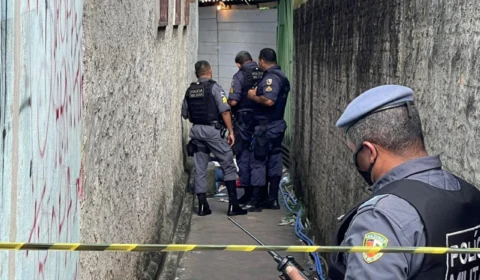 Homem que foi baleado em beco do Japiim morre em hospital