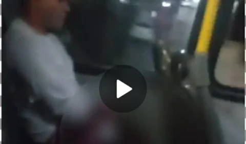 VEJA VÍDEO: homem se masturba dentro de ônibus após pregar palavra de Deus