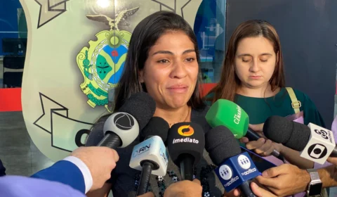 ‘Eu não consigo dormir, eu não consigo comer’, diz filha de servidora pública encontrada morta