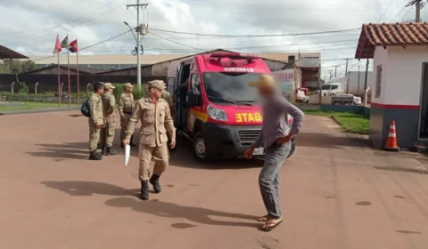 Bebê morre engasgado com leite materno