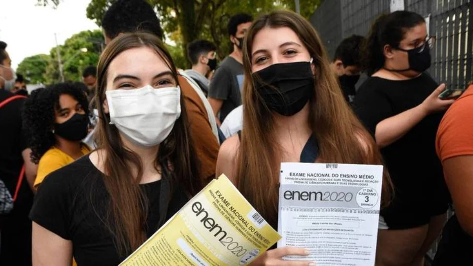 Termina hoje o prazo de inscrição para o Enem 2022