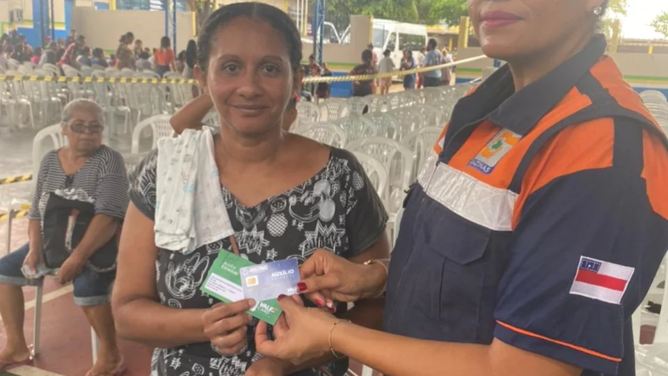 Entrega do Auxílio Estadual Enchente segue em municípios afetados pela cheia