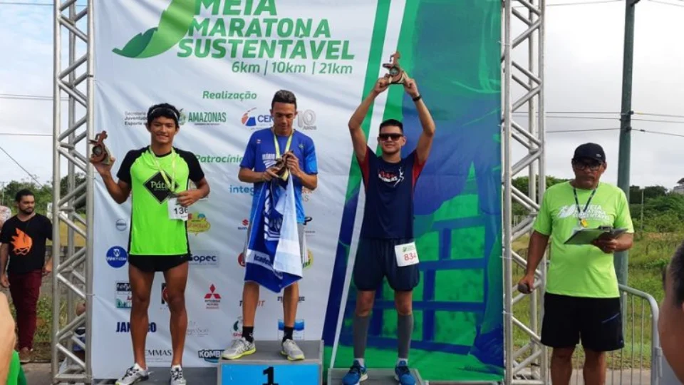 Mais de 2,3 mil atletas disputam a Meia Maratona Sustentável do AM