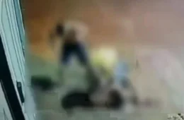 Mecânico perde a visão após ser espancado por dois homens