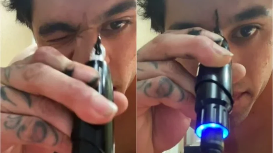 Bêbado, rapaz faz tatuagem na testa e compartilha vídeo no TikTok