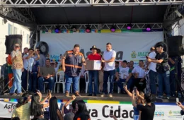 Wilson Lima e David Almeida vistoriam início de recapeamento asfáltico de 10 mil ruas da capital