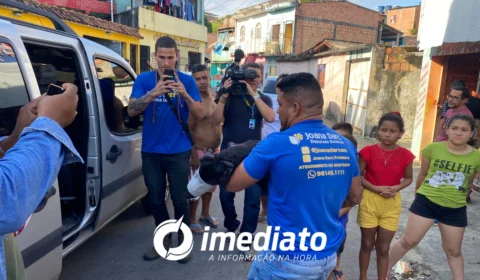 Cachorro baleado em beco no Japiim, morre após não resistir aos ferimentos