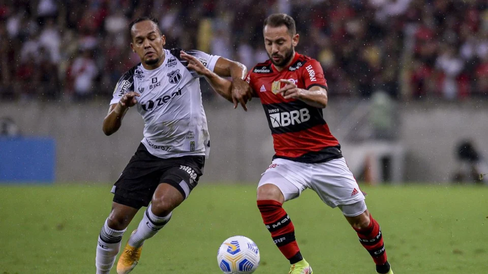 Campeonato Brasileiro: Ceará e Flamengo se enfrentam neste sábado
