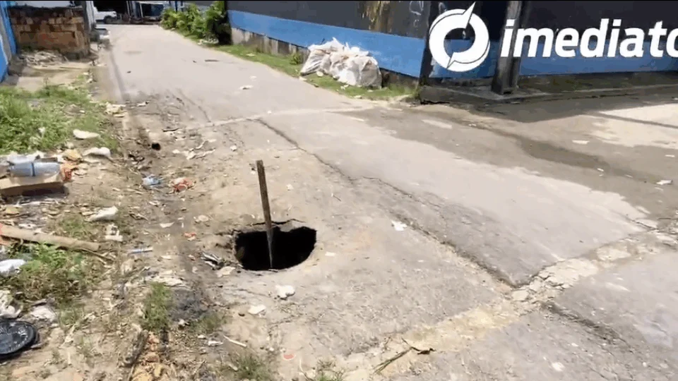 População pede para Águas de Manaus resolver problema de rompimento de tubulação