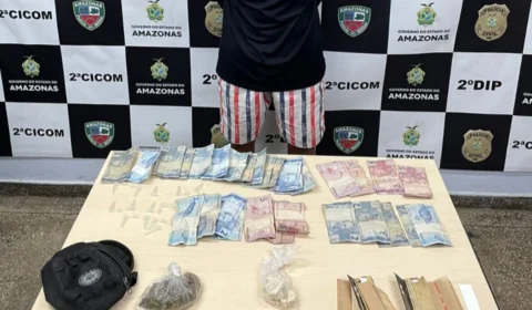 Homem é preso após denúncia por tráfico de drogas