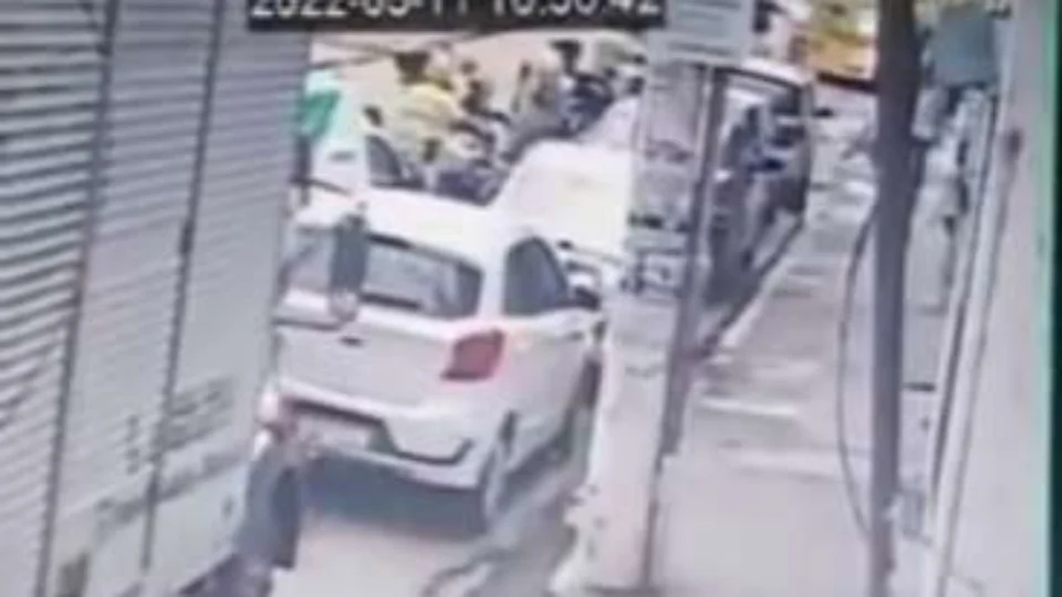 Mulher acusa policiais de agressão e injúria racial contra adolescente