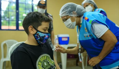 Confira horário de vacinação ampliado contra Covid em Manaus