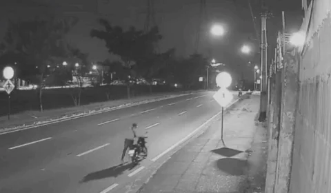 Motoboy faz apelo para recuperar moto roubada em Manaus