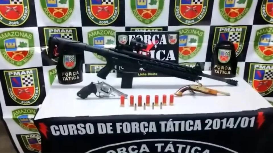 Armas de fogo são apreendidas no bairro da Raiz