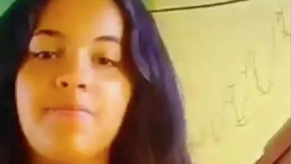 Adolescente desaparecida é encontrada enterrada no quarto do irmão