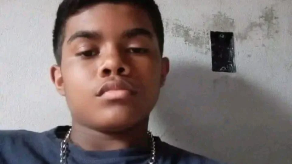 Em Manaus, família procura adolescente desaparecido desde sexta-feira
