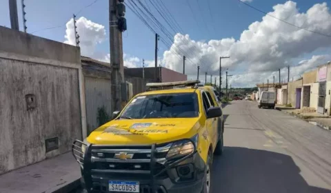 Homem é preso após dar facada no pescoço da própria tia