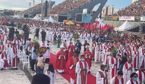 Festa do Pentecostes encerra com mensagem de consolo e esperança