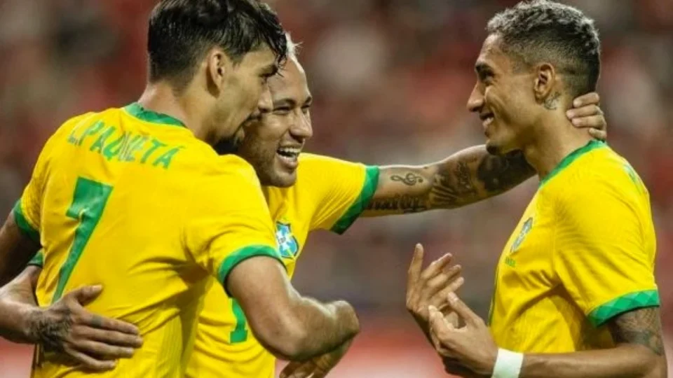 Seleção Brasileira enfrenta o Japão nesta segunda-feira
