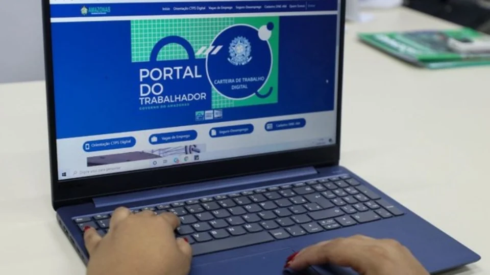 Está desempregado? Confira mais de 100 vagas para esta terça