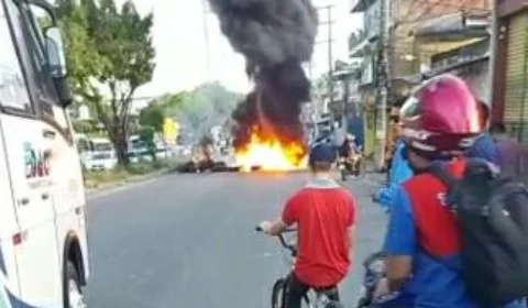 Moradores da comunidade da Sharp fazem manifestação e pedem socorro