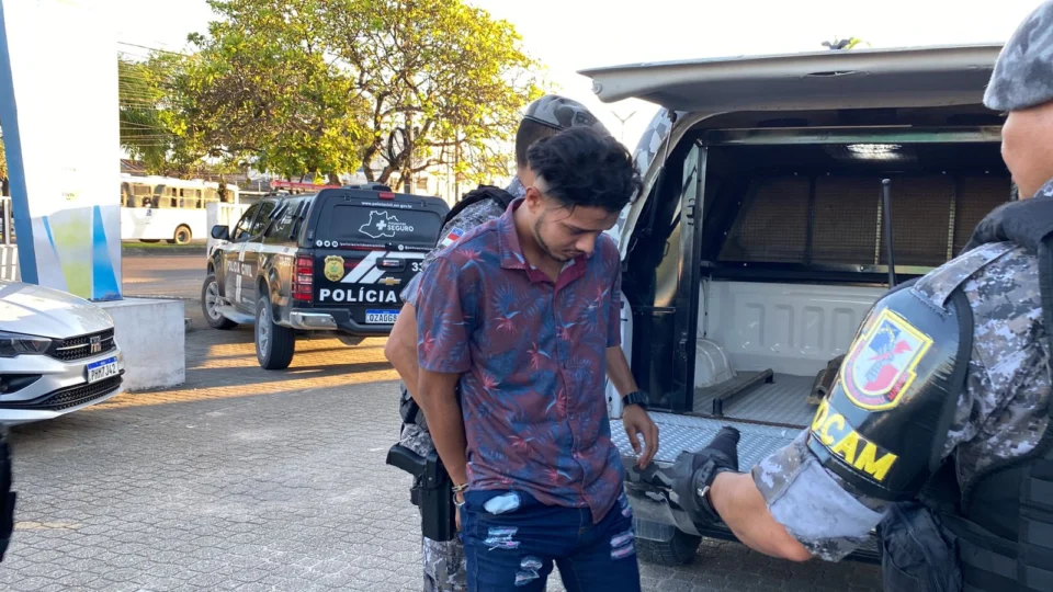 Homem é preso e drogas são apreendidas pela Rocam
