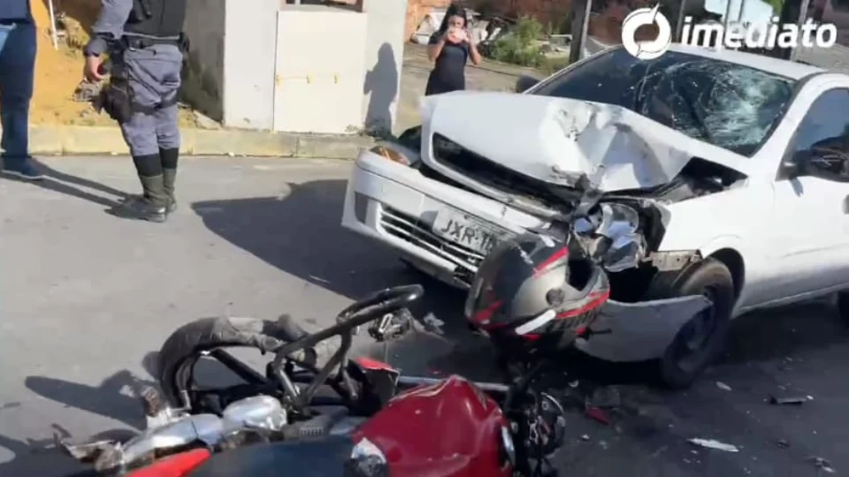 Acidente de trânsito acaba com a morte de passageira