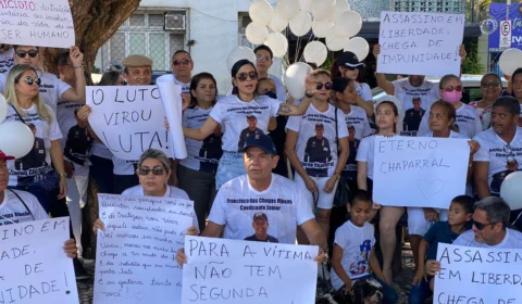 Família de socorrista morto atropelado em Manaus cobra justiça em manifestação