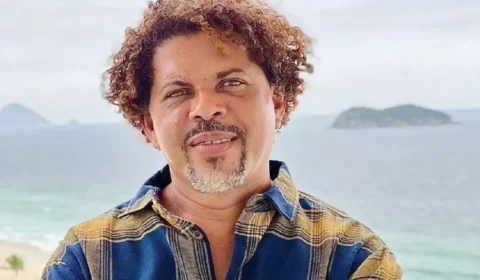 Ex-sem-teto Givaldo Alves vende estimulante sexual sem aval da Anvisa; veja vídeo