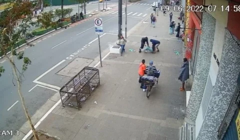 VEJA VÍDEO: Idoso é atacado e recebe ‘mata-leão’ durante assalto