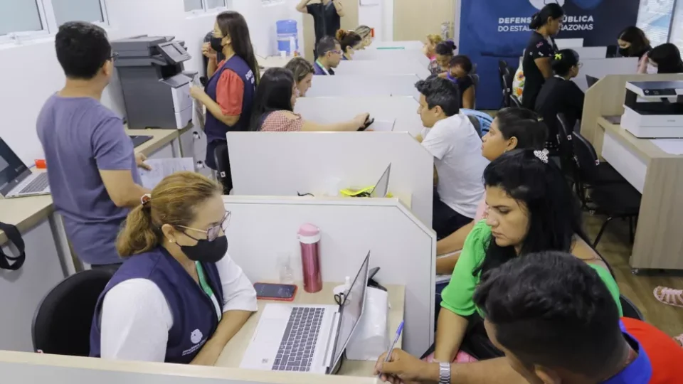 ‘Carreta da Defensoria’ oferece serviços jurídicos em Manaus; confira