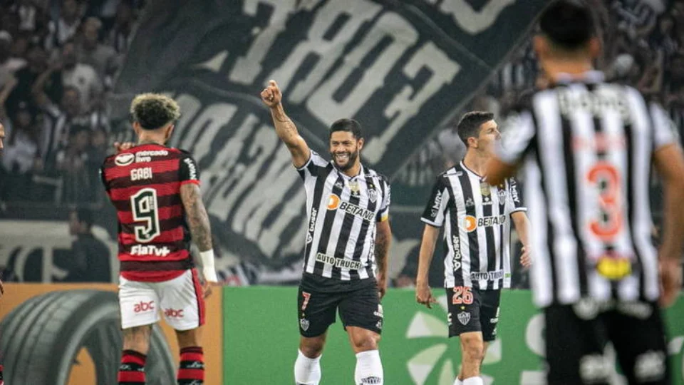 Atlético-MG vence o Flamengo e abre vantagem na Copa do Brasil