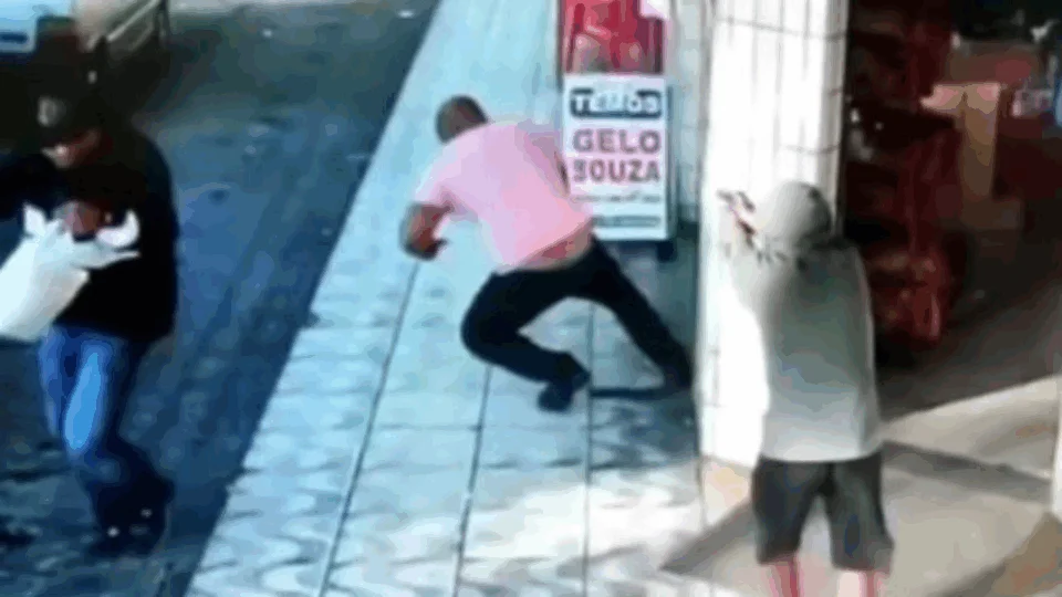 Homem mata segurança um dia após ser solto da prisão